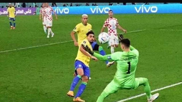 ব্রাজিলের সেই ট্রাইব্রেকারে বিদায়, সেমিফাইনালে ক্রোয়েশিয়া